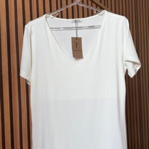 T-shirt Malha Decote V
